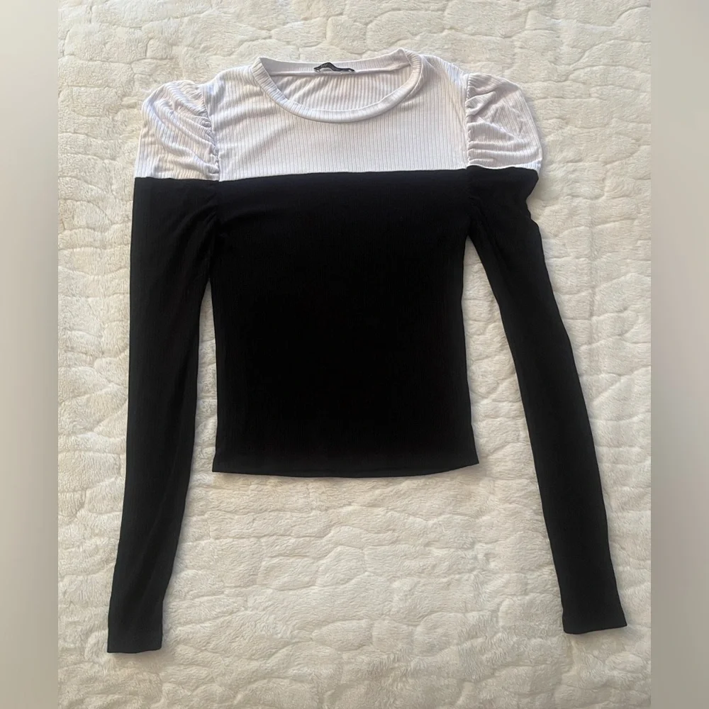 Zara ribbed puff